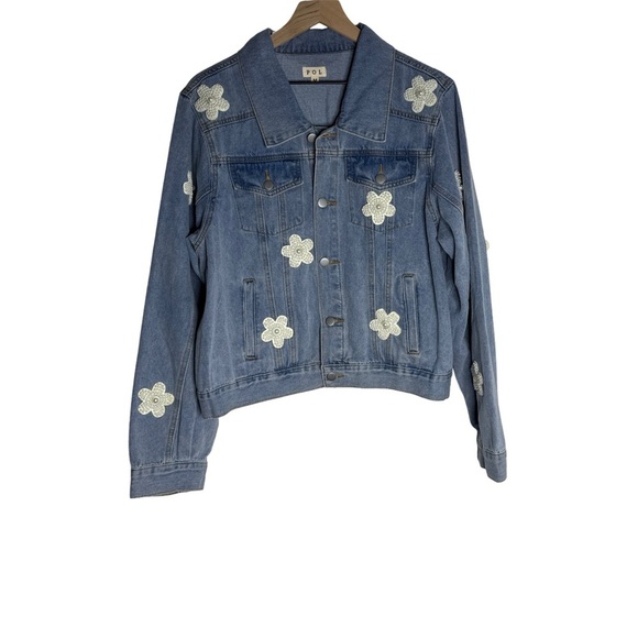 POL Oversized Denim Jacket with Pearl Flower Appliqué Size M - Picture 5 of 11